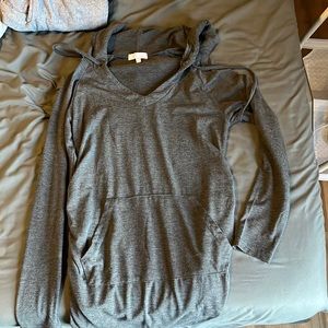 Hooded maternity sweater